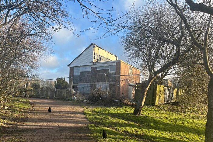 3 Bedroom Semi Detached House For Sale In Quarry Lane, South Shields, NE34