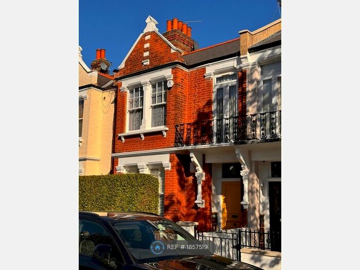 2 Bedroom Flat To Rent In London, London, SW6