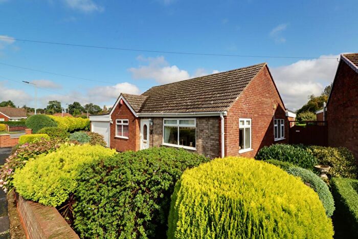 2 Bedroom Bungalow For Sale In St Martins Road, Scawby, Lincolnshire, DN20
