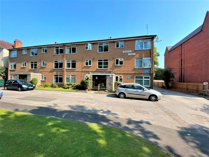 2 Bedroom Flat To Rent In Wake Green Road, Moseley, Birmingham, B13