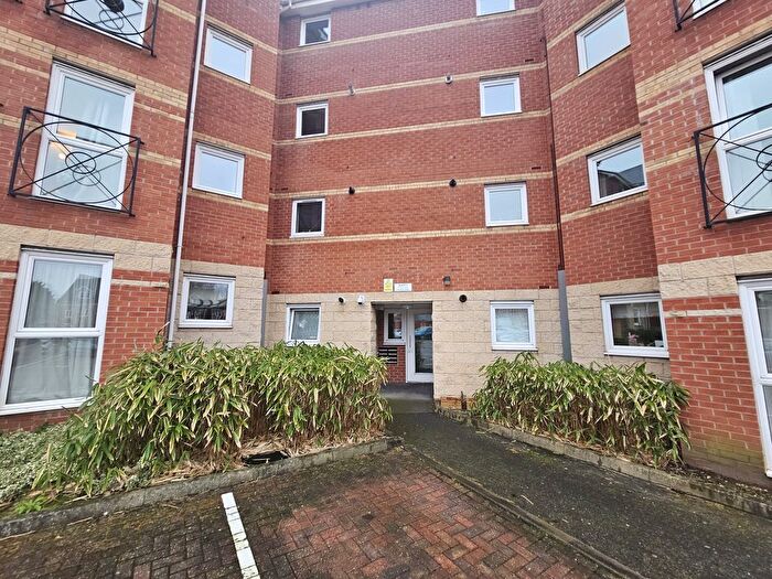 1 Bedroom Flat To Rent In Thackhall Street, Coventry, CV2