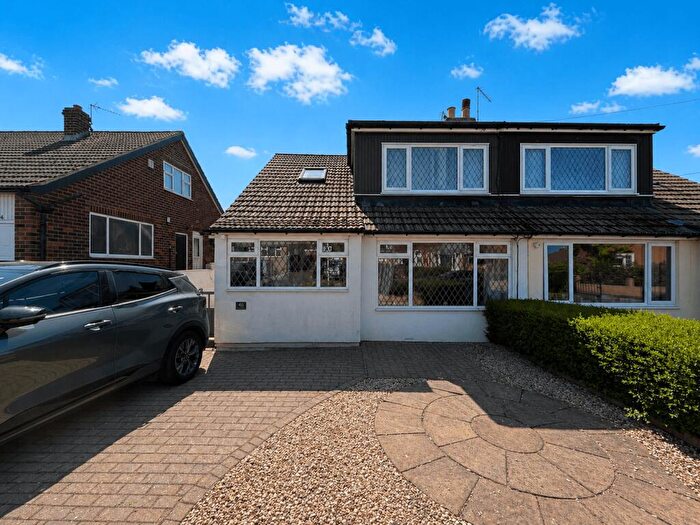 4 Bedroom Semi-Detached House For Sale In Westway, Garforth, LS25