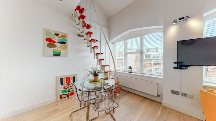 1 Bedroom Flat To Rent In Anglers Lane, Kentish Town, NW5