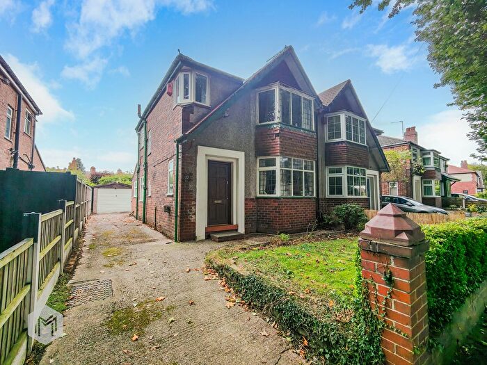3 Bedroom Semi-detached House For Sale In Chaseley Road, Salford, Greater Manchester, M6