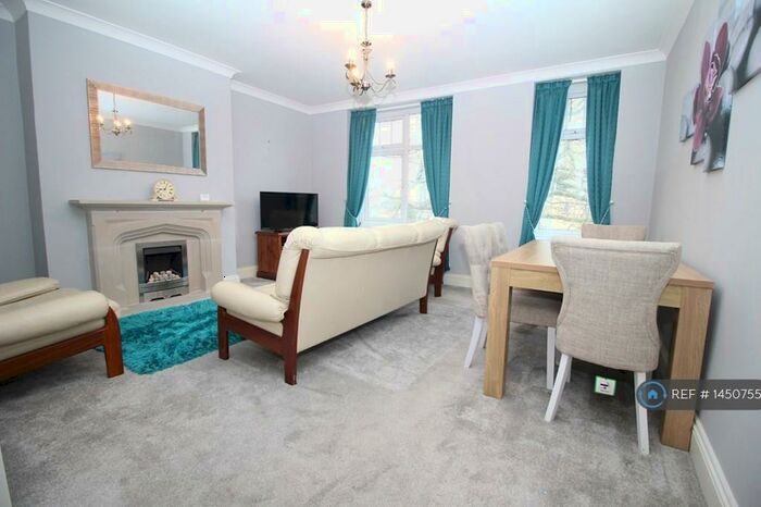 2 Bedroom Maisonette To Rent In Skipton Road, Harrogate, HG1