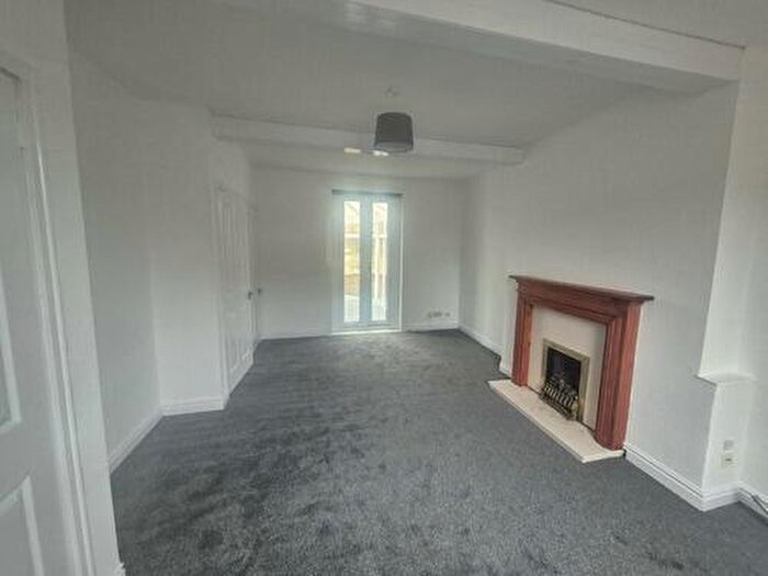 3 Bedroom House To Rent In Wood Terrace, Armadale, EH48