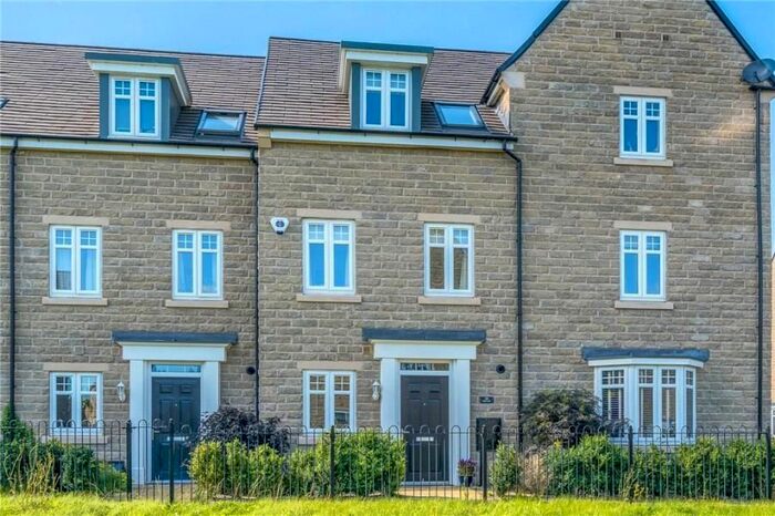 4 Bedroom Property To Rent In Mill Way, Otley LS21