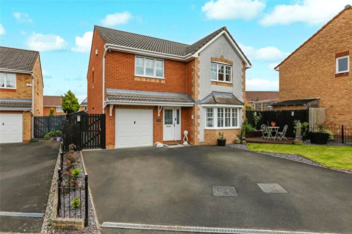 4 Bedroom Detached House For Sale In Mill Walk, Cambuslang, Glasgow, South Lanarkshire, G72