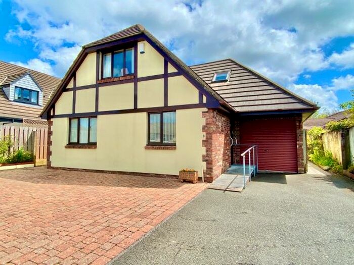 Houses for sale in Wadebridge, Cornwall