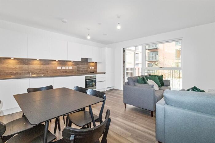 3 Bedroom Flat To Rent In Cornwell House, Ron Leighton Way, London, E6