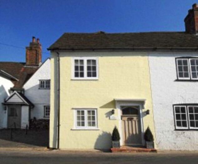 2 Bedroom Cottage To Rent In Skirmett, Henley On Thames, RG9