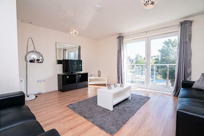 2 Bedroom Flat To Rent In St Peters Square, Aberdeen, AB24