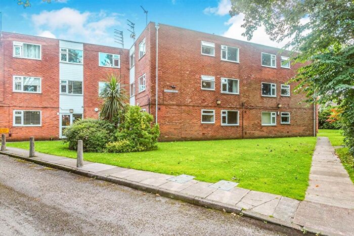 1 Bedroom Apartment To Rent In Milden Close, Manchester, M20