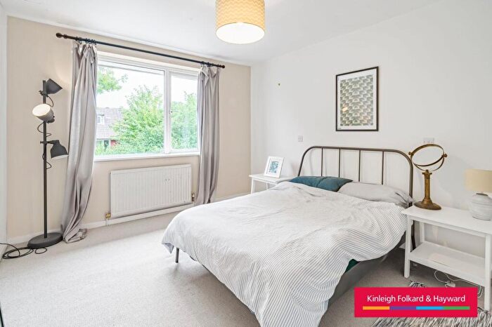 4 Bedroom House To Rent In Little Bornes, London, SE21