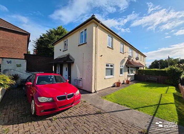 3 Bedroom Apartments For Sale In Camross Park, Newtownabbey, BT37