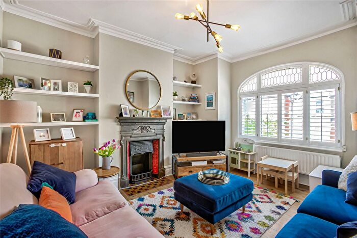 5 Bedroom Maisonette For Sale In Dahomey Road, Furzedown, SW16