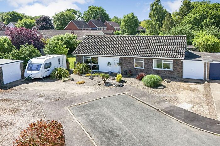 3 Bedroom Detached Bungalow For Sale In Sheval Close, Aslacton, Norwich, NR15