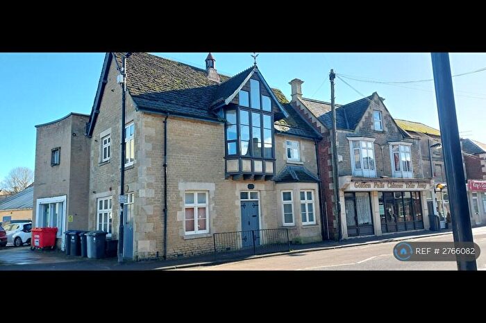 1 Bedroom Flat To Rent In King Street, Melksham, SN12