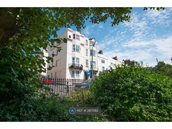 1 Bedroom Flat To Rent In Russell Square, Brighton, BN1