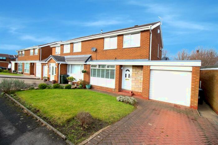 3 Bedroom Semi-Detached House To Rent In Lydford Court, Newcastle, NE3