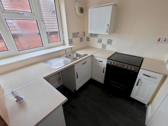 1 Bedroom Flat To Rent In Grange Road, Dudley DY1