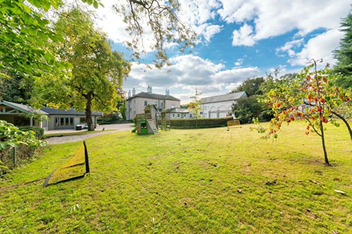 7 Bedroom Detached House For Sale In The Cedars ( High Street), Castle Donington, Derby, DE74