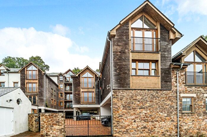 2 Bedroom Flat For Sale In The Creekside, Looe, Cornwall, PL13