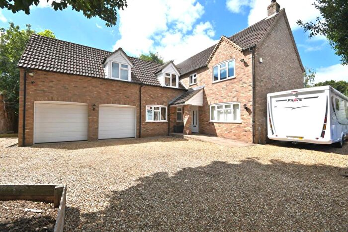 5 Bedroom Detached House For Sale In Rosecroft, South Wootton, King's Lynn, PE30