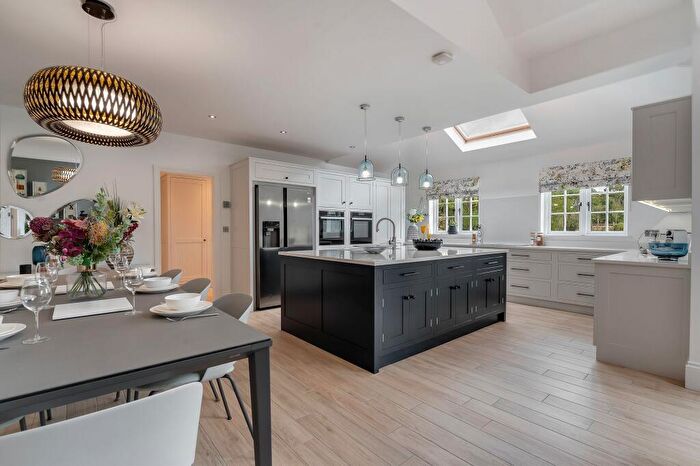 5 Bedroom Detached House For Sale In Swithland Lane, Rothley, LE7