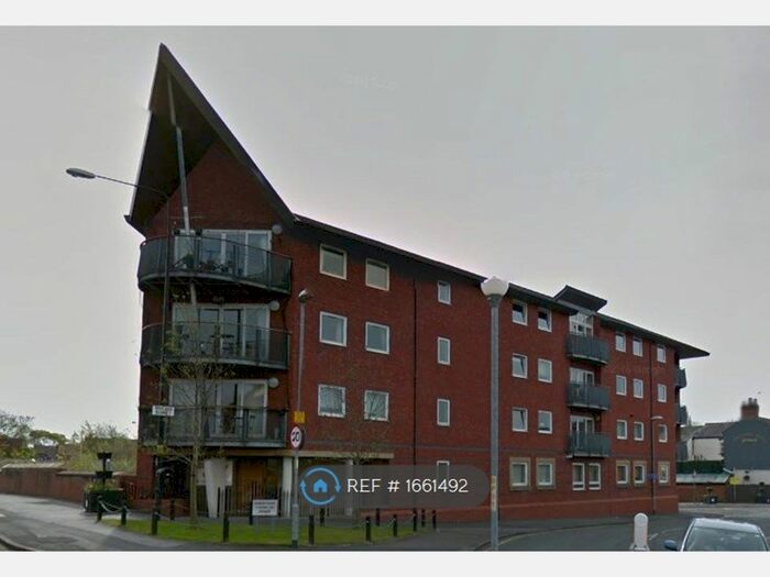 2 Bedroom Flat To Rent In School Lane, Manchester, M20