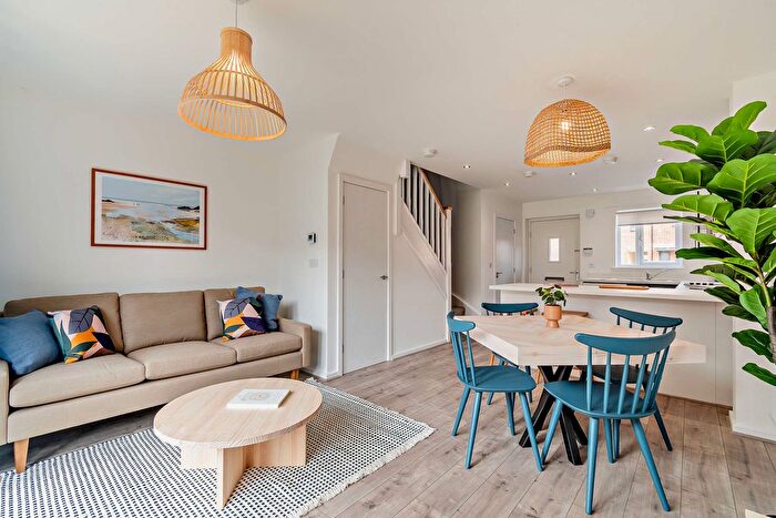 2 Bedroom Property To Rent In Haylake Crescent, Peterborough, PE7