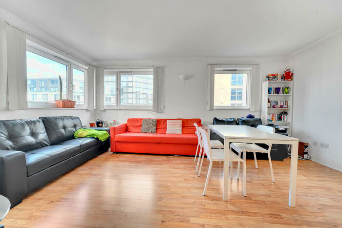 2 Bedroom Flat To Rent In Moreland Street, Islington, EC1V