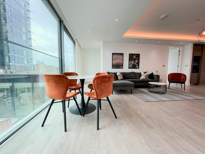 2 Bedroom Flat To Rent In Carrara Tower, Bollinder Place, London, EC1V