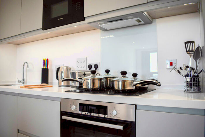 1 Bedroom Flat To Rent In Carlton House, New London Road, Chelmsford, Essex, CM2