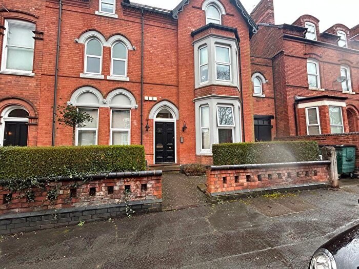 Flat To Rent In Stanmore Road, Birmingham, B16