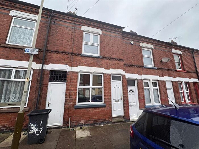 4 Bedroom Terraced House For Sale In Sheffield Street, Leicester, LE3
