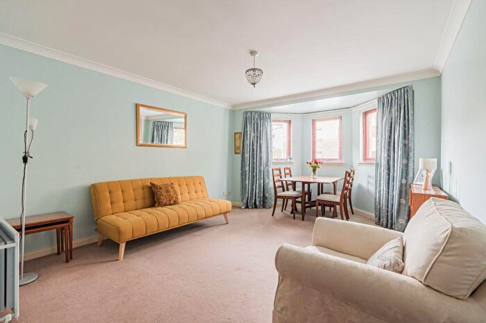 1 Bedroom Flat For Sale In / Gylemuir Road, Edinburgh, EH12
