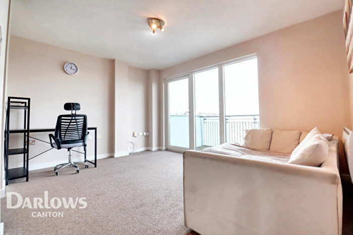 1 Bedroom Apartment For Sale In Watkiss Way, Cardiff, CF11