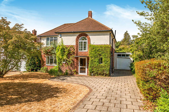 3 Bedroom Detached House For Sale In Marlings Park Avenue, Chislehurst, BR7