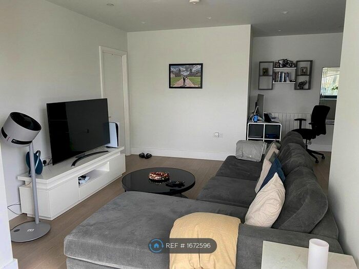 1 Bedroom Flat To Rent In Patterson Tower, London, SE3