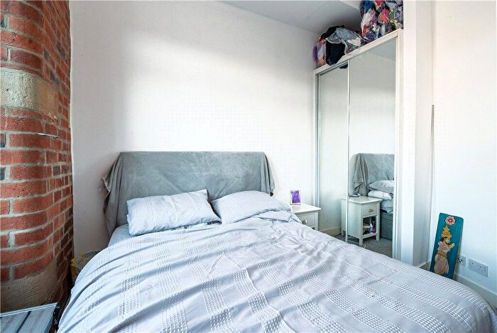 1 Bedroom Apartment For Sale In The Locks, Bingley, BD16