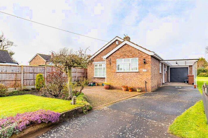 2 Bedroom Detached Bungalow To Rent In South Street, Roxby, Scunthorpe, DN15