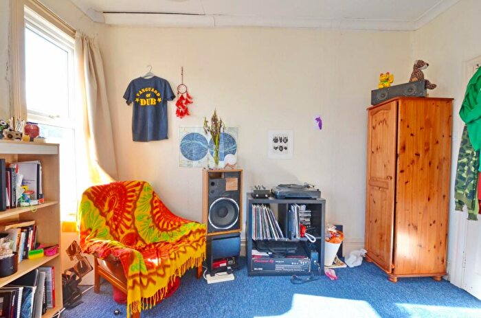 5 Bedroom Terraced House To Rent In Osborne Avenue, Bristol, BS7