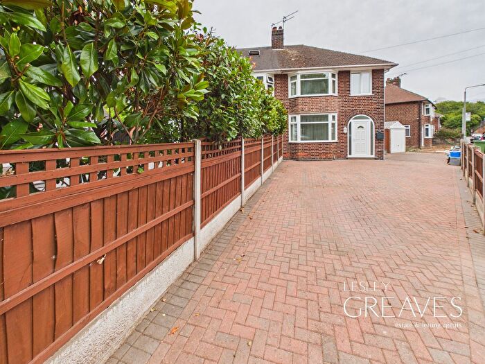 3 Bedroom Semi-Detached House For Sale In Chandos Street, Netherfield, Nottingham, NG4
