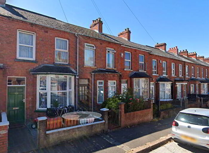 2 Bedroom Terrace House To Rent In Melrose Street, Belfast, BT9