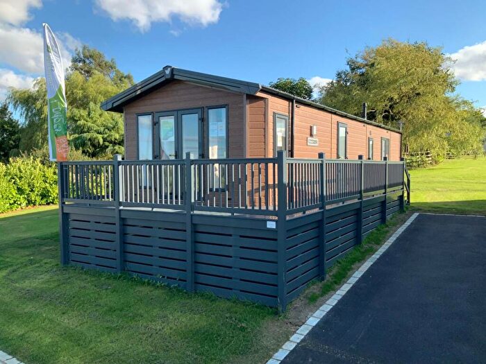 2 Bedroom Caravan For Sale In Caldwell, Richmond, DL11