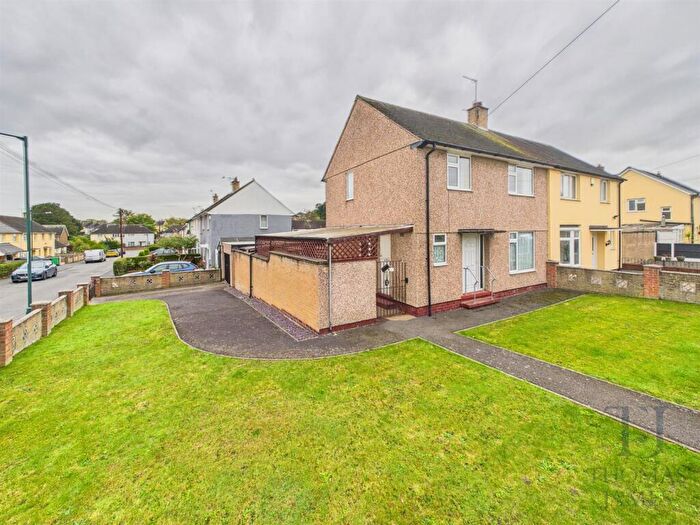 3 Bedroom Semi-Detached House For Sale In Tintagel Green, Clifton, Nottingham, NG11