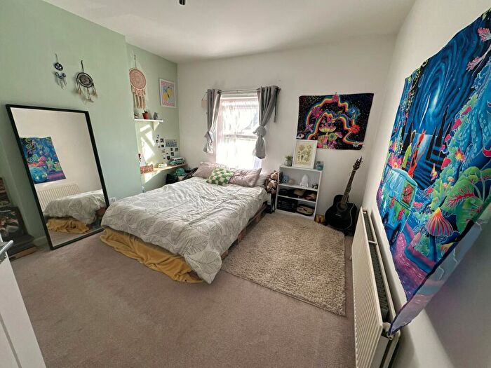 3 Bedroom End Of Terrace House For Sale In Heath Road, Stapenhill, Burton-on-Trent, DE15