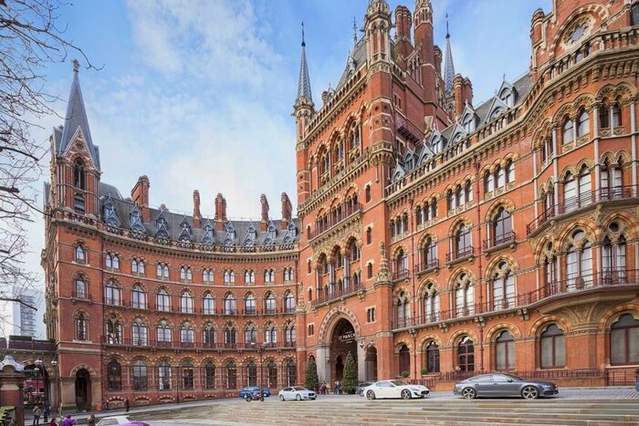 2 Bedroom Apartment To Rent In St. Pancras Chambers, Euston Road, London, NW1