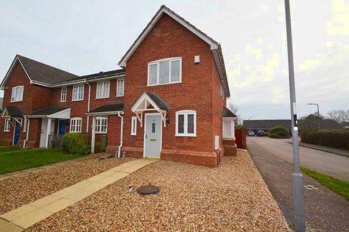 2 Bedroom End Of Terrace House To Rent In Oriel Close, Wolverton, Milton Keynes, Buckinghamshire, MK12